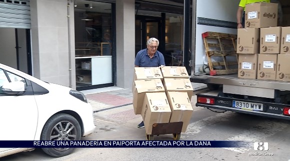 Un panadero reabre el local en el que estuvo atrapado cinco horas por la Dana